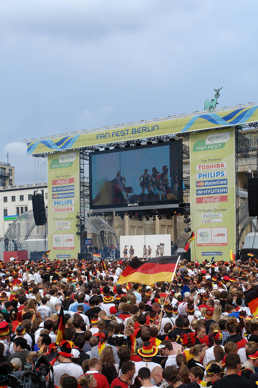 Leinwand und Fans Fotos