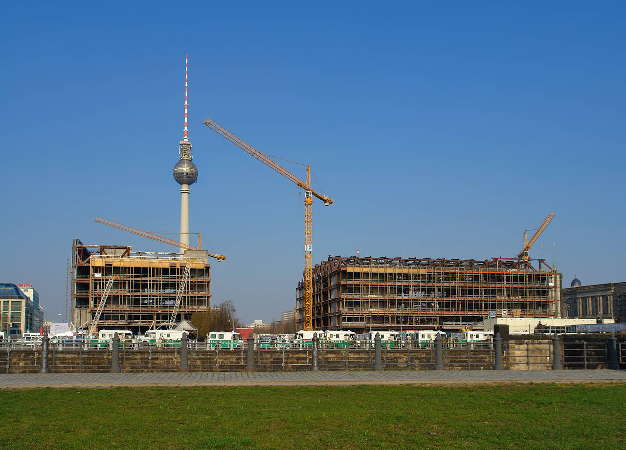 Foto Palast der Republik und der Fernsehturm - Berlin