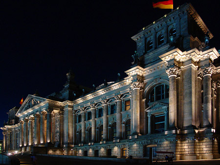 Foto Reichstag bei Nacht