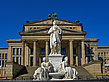 Schillerdenkmal mit Konzerthaus - Berlin (Berlin)