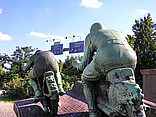 Impressionen von Citysam  Berlin Denkmal für die ehemalige Rennstrecke Avus
