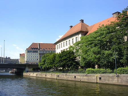 Foto Häuser und Bäume - Berlin