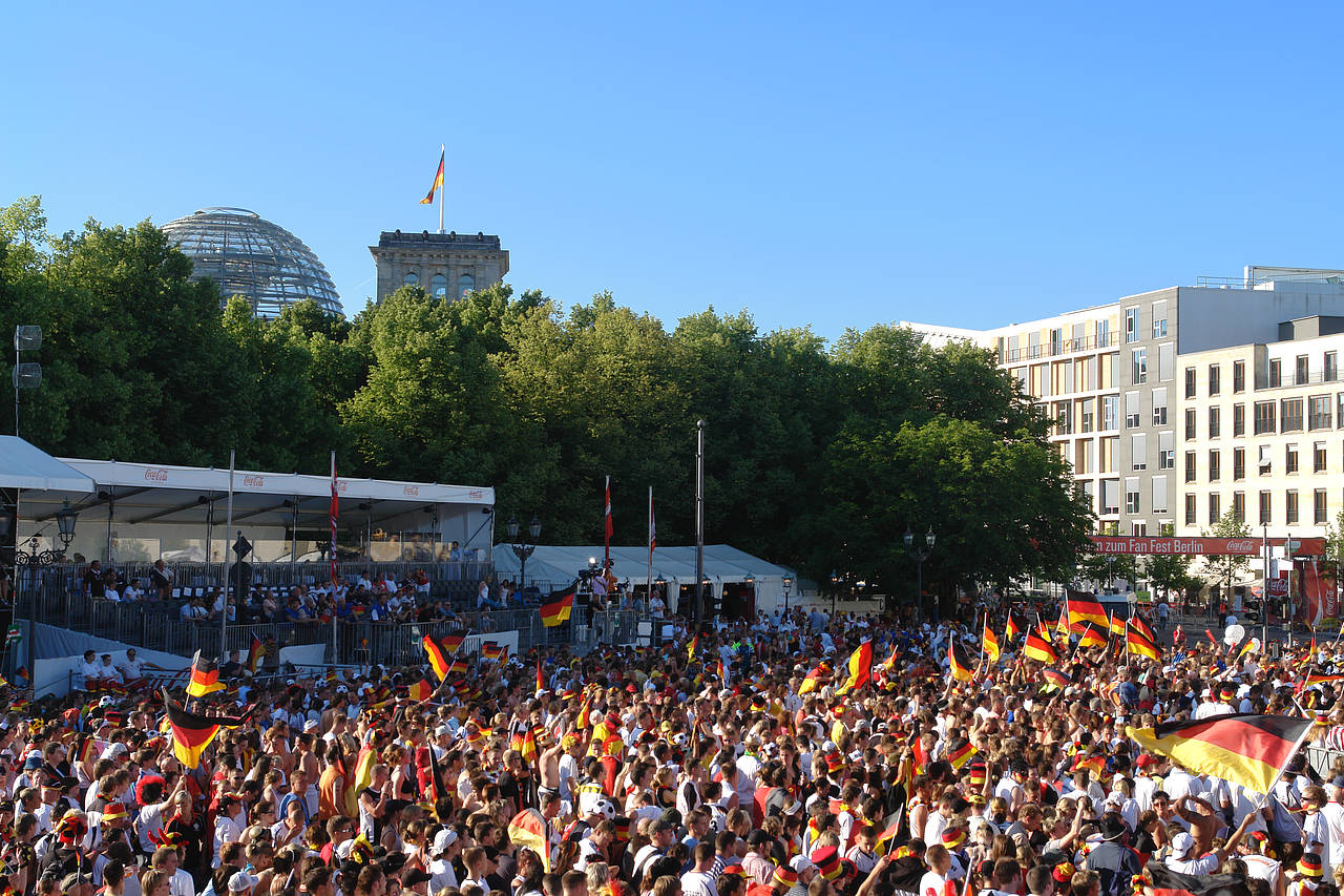 Fanmeile am Reichstag Foto 