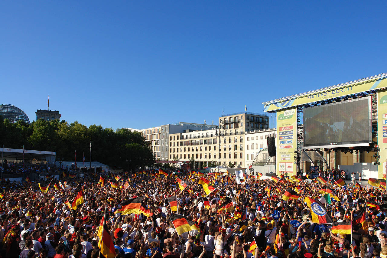 Foto Fanmeile am Reichstag