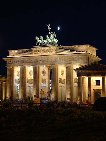 Brandenburger Tor bei Nacht Foto 