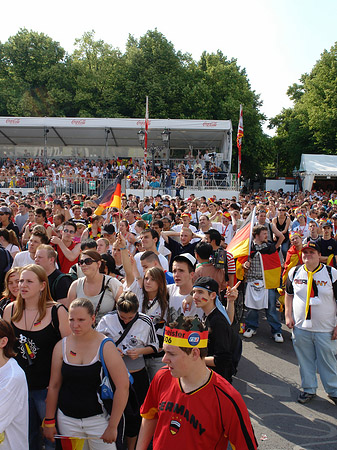 Fotos Fanfest - Menchenmasse