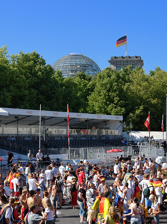 Foto Fanmeile am Reichstag