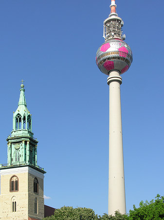 Fernsehturm und Marienkirche