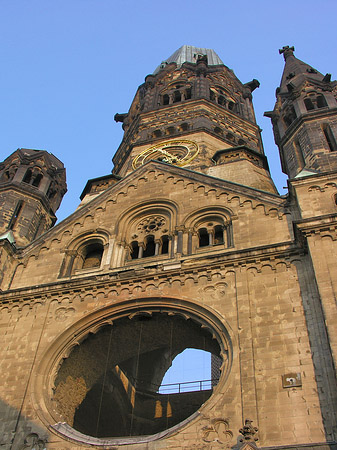 Turm aus der Vogelperspektive Fotos
