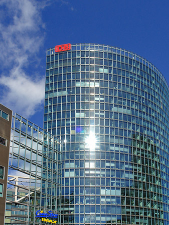 Foto Hochhaus der Deutschen Bahn - Berlin