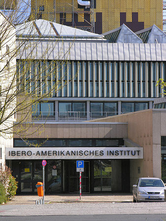IAI