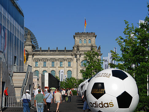 Adidas Arena