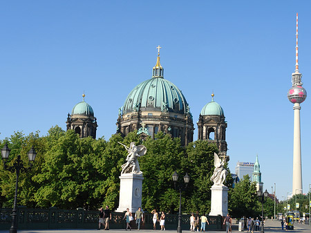 Fotos Berliner Dom mit Fernsehturm