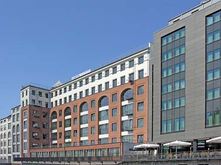 Foto Häuser an der Spree