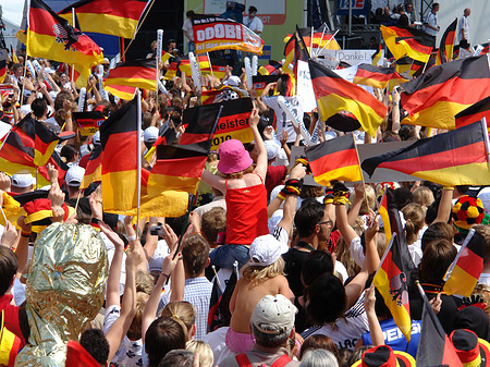 Showbühne am Brandenburger Tor Fotos