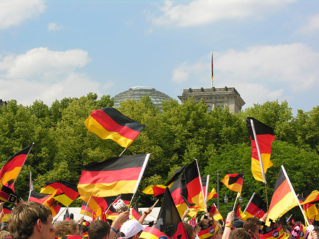 Showbühne am Brandenburger Tor Foto 