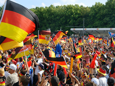 Foto Deutsche Fahnen