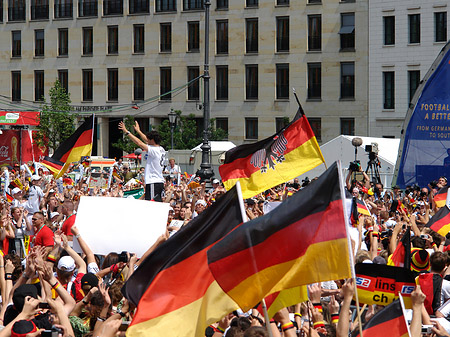 Foto Deutsche Fahnen - Berlin