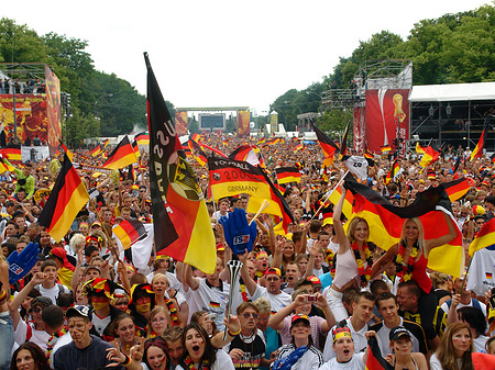 Fahnenmeer Fotos