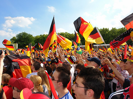 Fotos Fahnenmeer | Berlin
