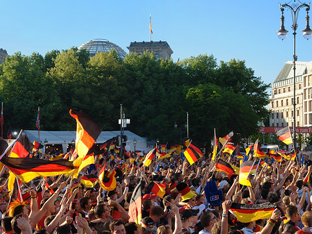 Fanmeile am Reichstag Foto 