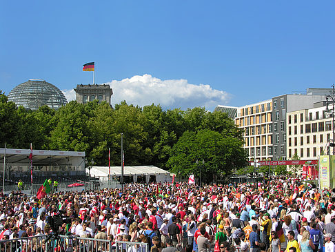 Fanmeile am Reichstag