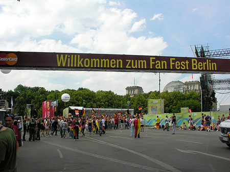 Foto Willkommen zum Fanfest in Berlin - Berlin