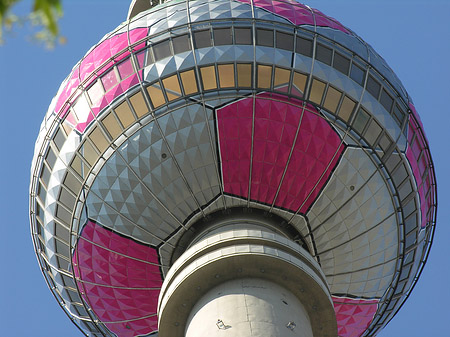 Foto Fernsehturm Nahaufnahme