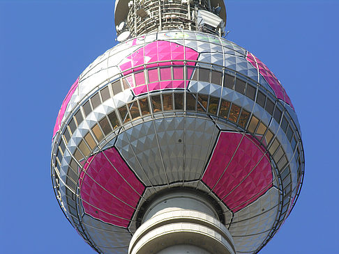 Foto Fernsehturm Nahaufnahme