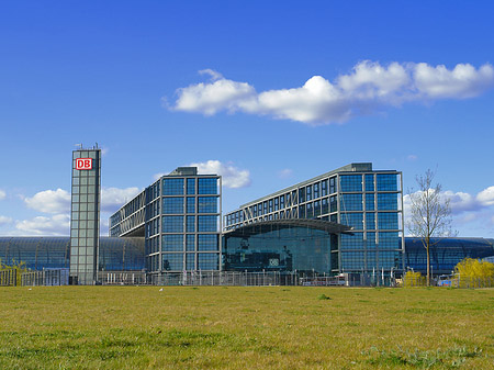 Blick auf den Hauptbahnhof Foto 