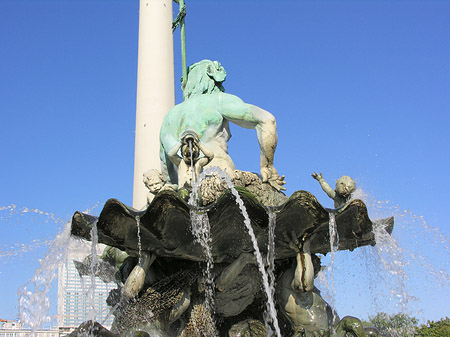 Fotos Neptunbrunnen