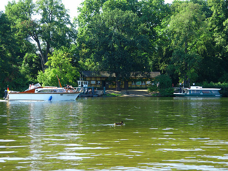 Fähre zur Pfaueninsel - Berlin (Berlin)