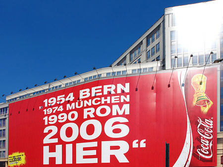 Coca-Cola Werbung - Berlin (Berlin)