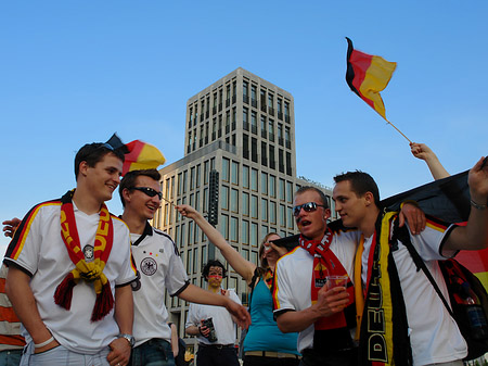 Fotos Straßenjubel