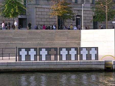 Foto Mahnmal für Maueropfer - Berlin