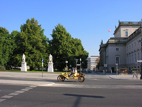 Bebelplatz Foto 